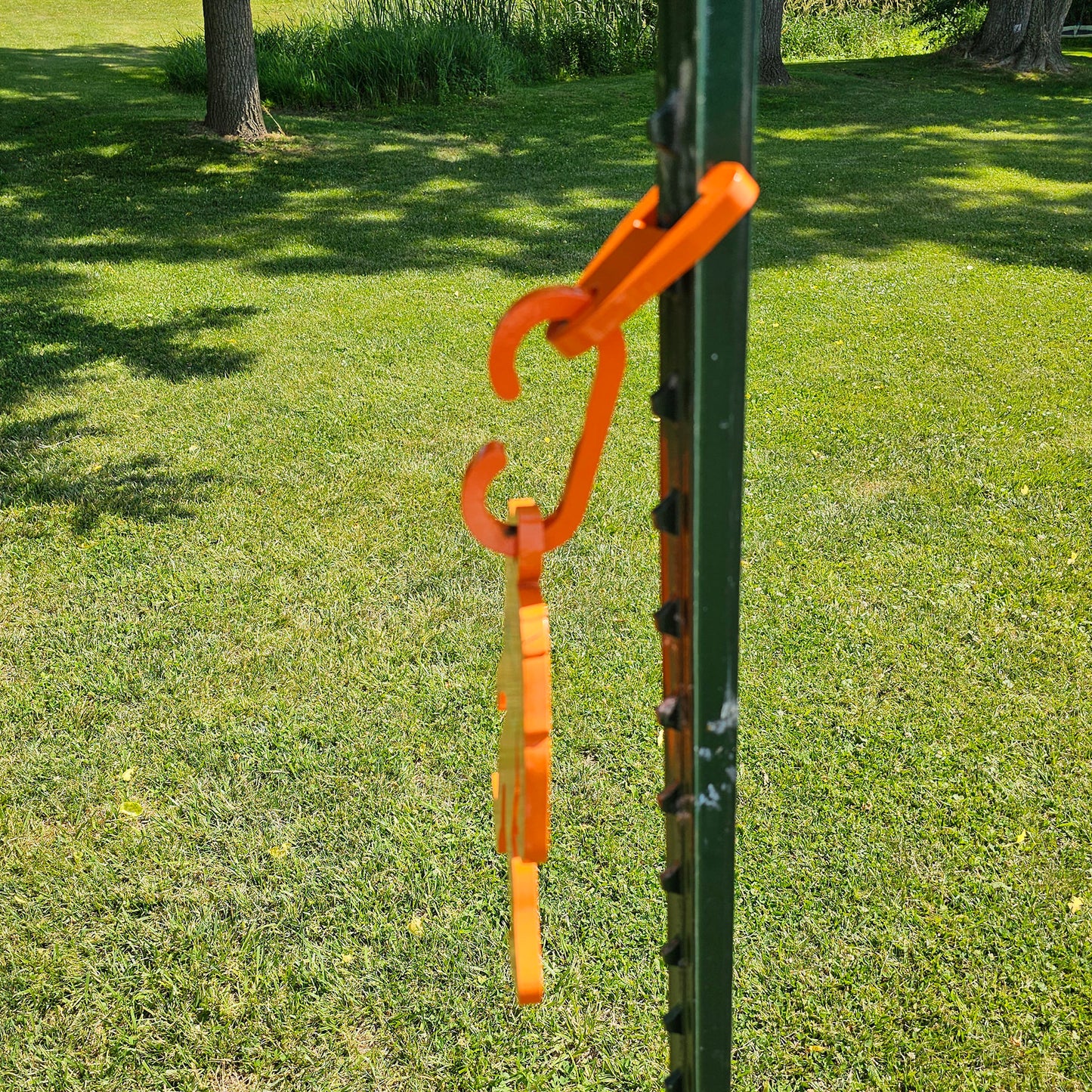 T-Post Slider Target Hanger